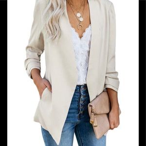 Beige 3/4 sleeve ruched lightweight work blazer